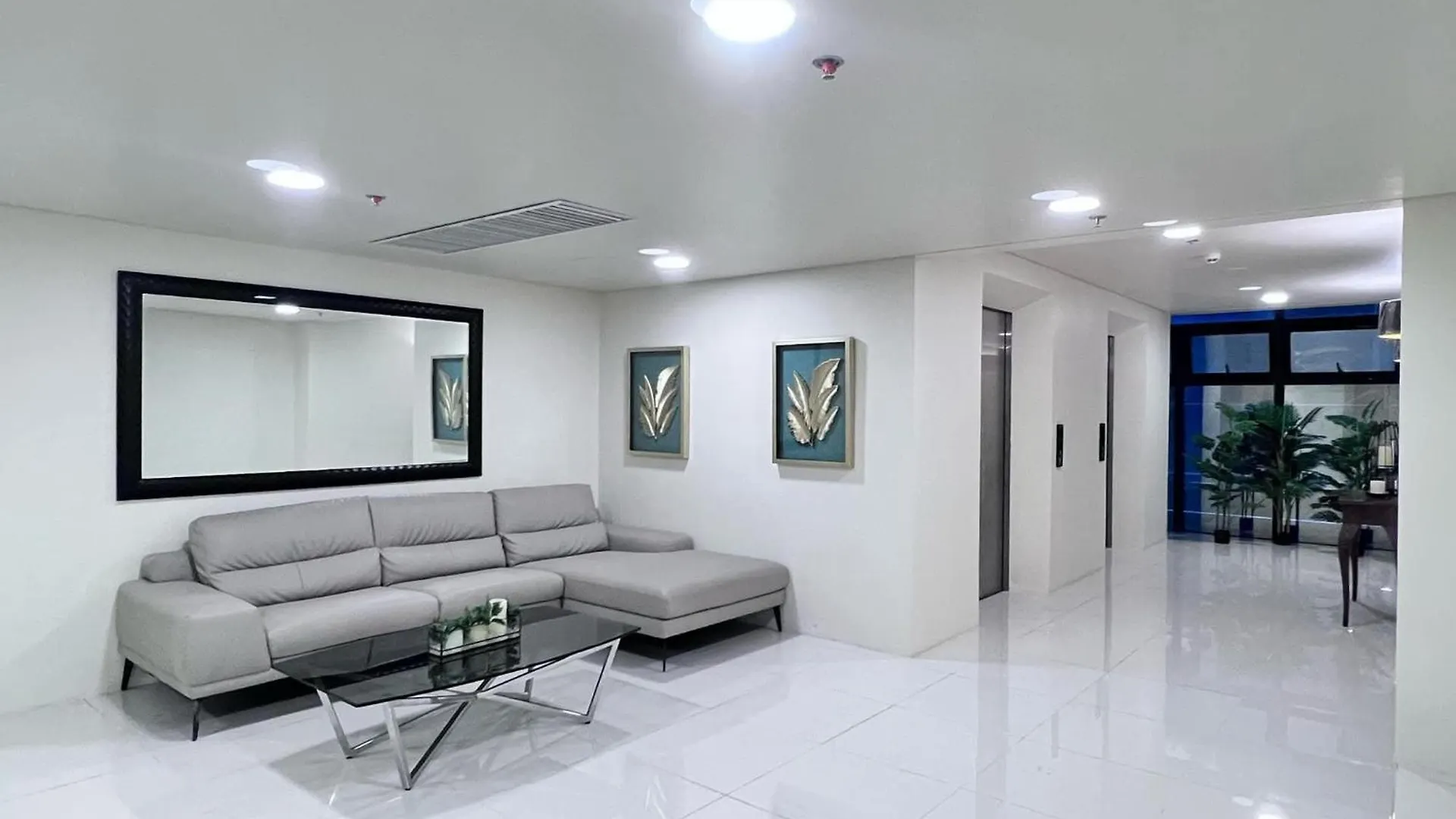 Minimalist Studio Suite Near Ayala Mall Davao 0*,